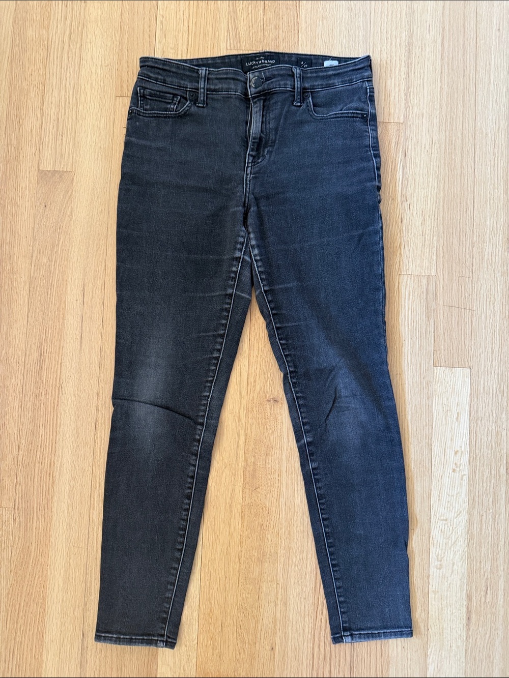 Lucky Brand Women's Skinny Jeans in Washed Black